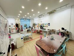 Linden Drive (D11), Retail #521734581